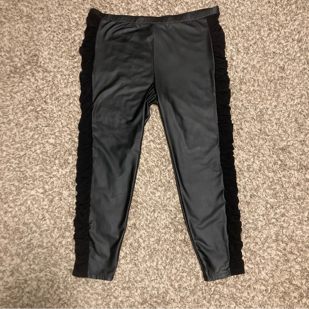 SHEIN Curve Black Pleather/PU Leather Leggings w/ Full Sheer Ruched Sides, Sz 3X